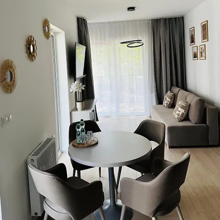 Grand Kapitan Medi - Ozonowane Ustronie Morskie