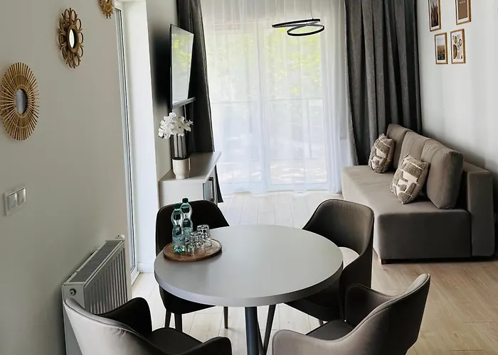 Grand Kapitan Medi - Ozonowane Ustronie Morskie